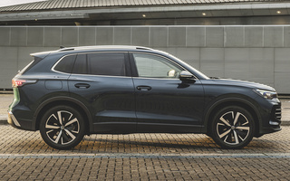 Volkswagen Tiguan Mild Hybrid (2024) UK (#122084)