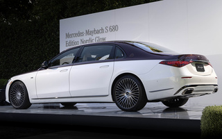 Mercedes-Maybach S-Class Nordic Glow Edition (2024) US (#123549)