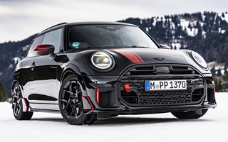 Mini John Cooper Works with Genuine accessories (2025) (#125041)