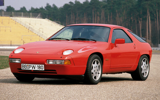 Porsche 928 CS (1987) (#50142)