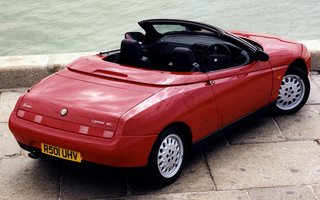 Alfa Romeo Spider (1995) UK (#60913)