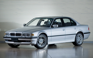 BMW 7 Series (1999) US (#82903)