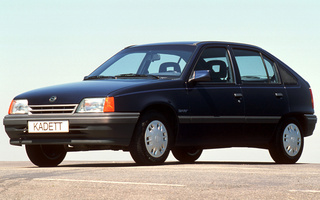 Opel Kadett Beauty [5-door] (1990) (#92758)