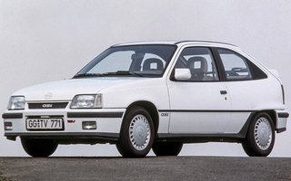 Opel Kadett GSi [3-door] (1984) (#92776)