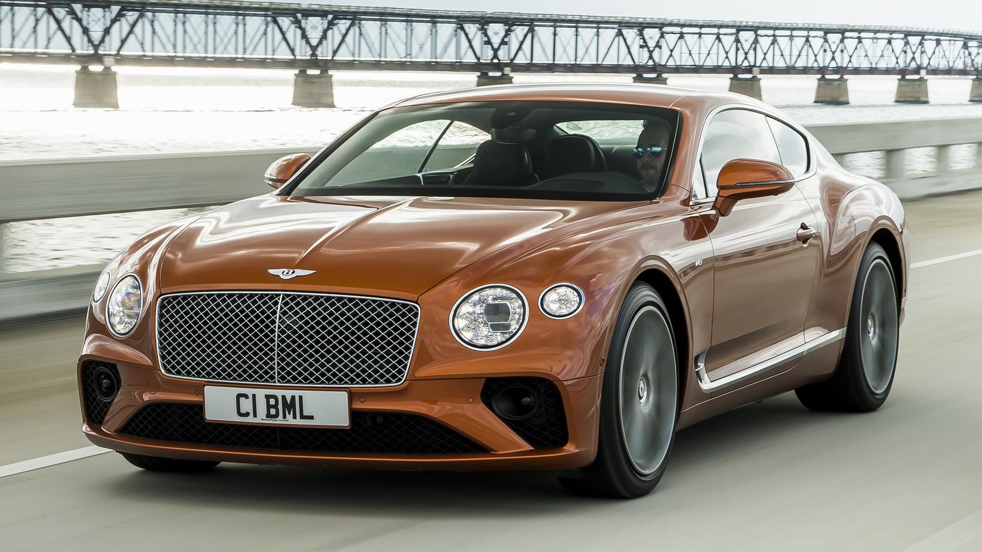 Bentley continental фото