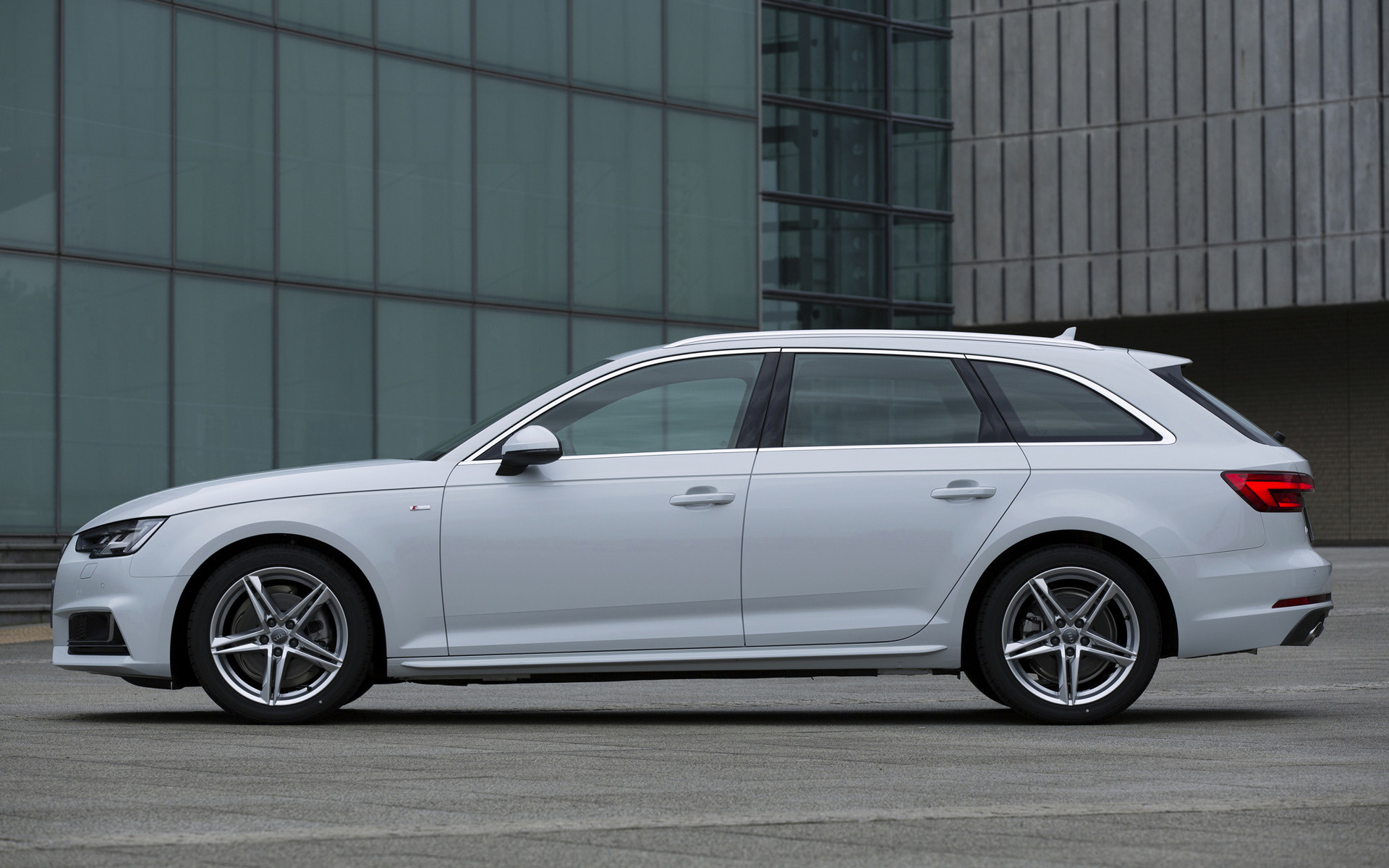 2016 Audi Avant S line (JP) - Wallpapers HD Images | Car
