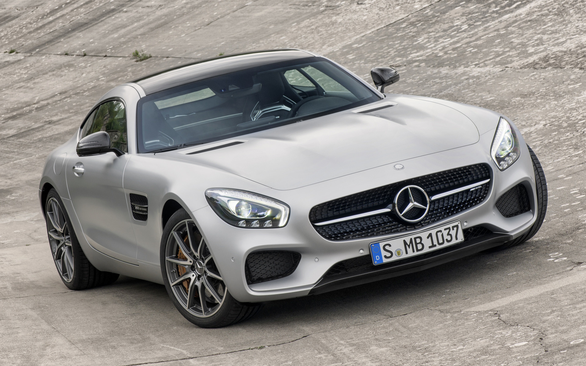 Mercedes Benz AMG gt 2014