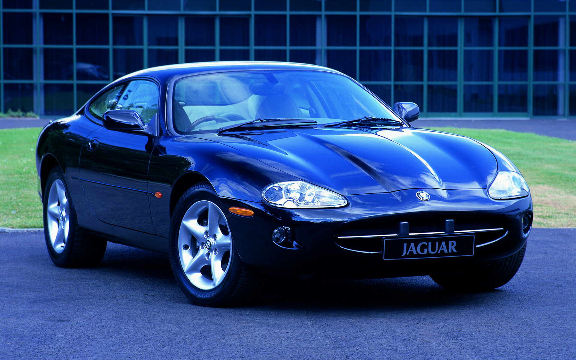 Ягуар XK Coupe 1998