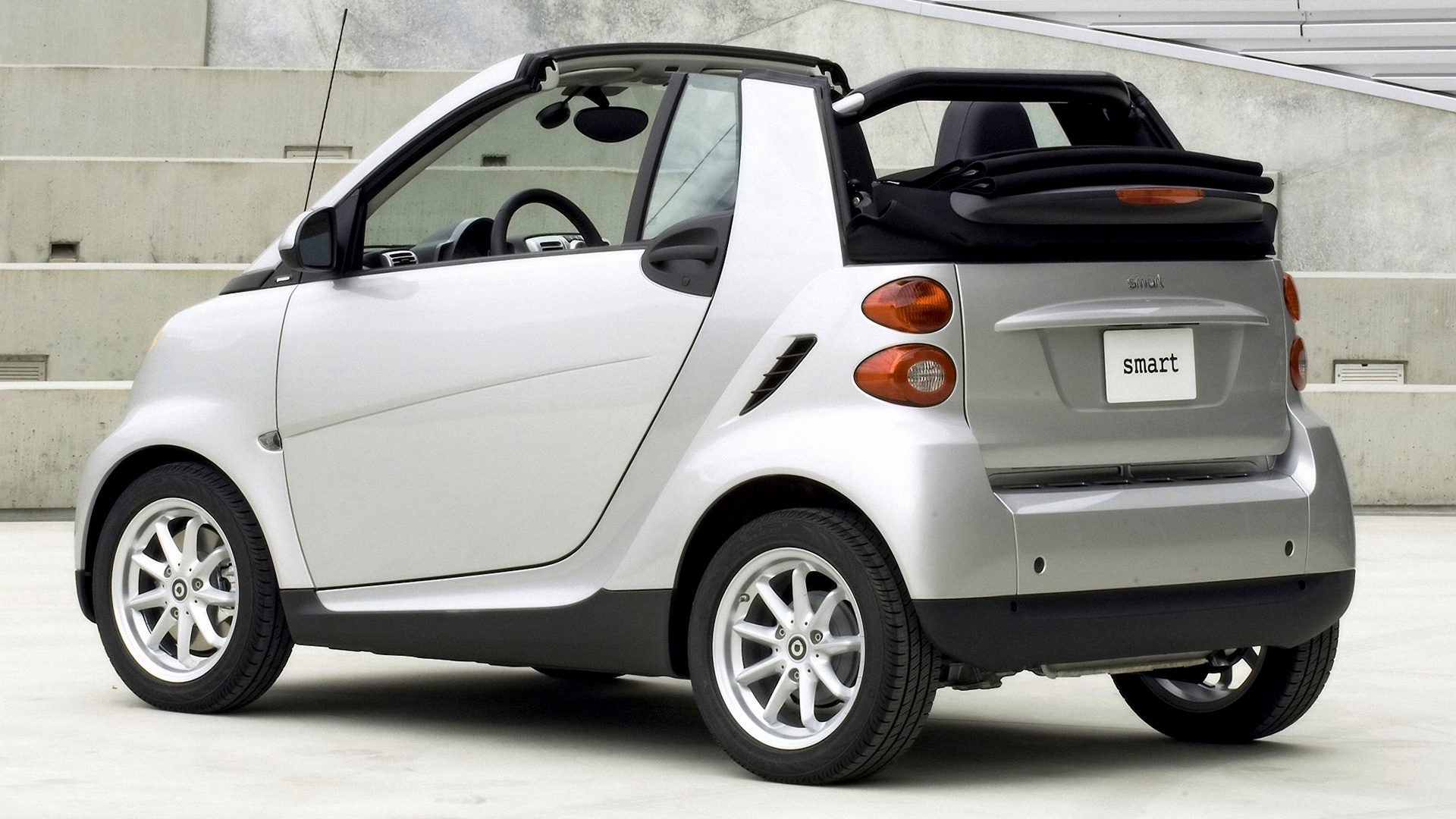 2011 Smart ForTwo Passion Cabriolet (photos) - CNET