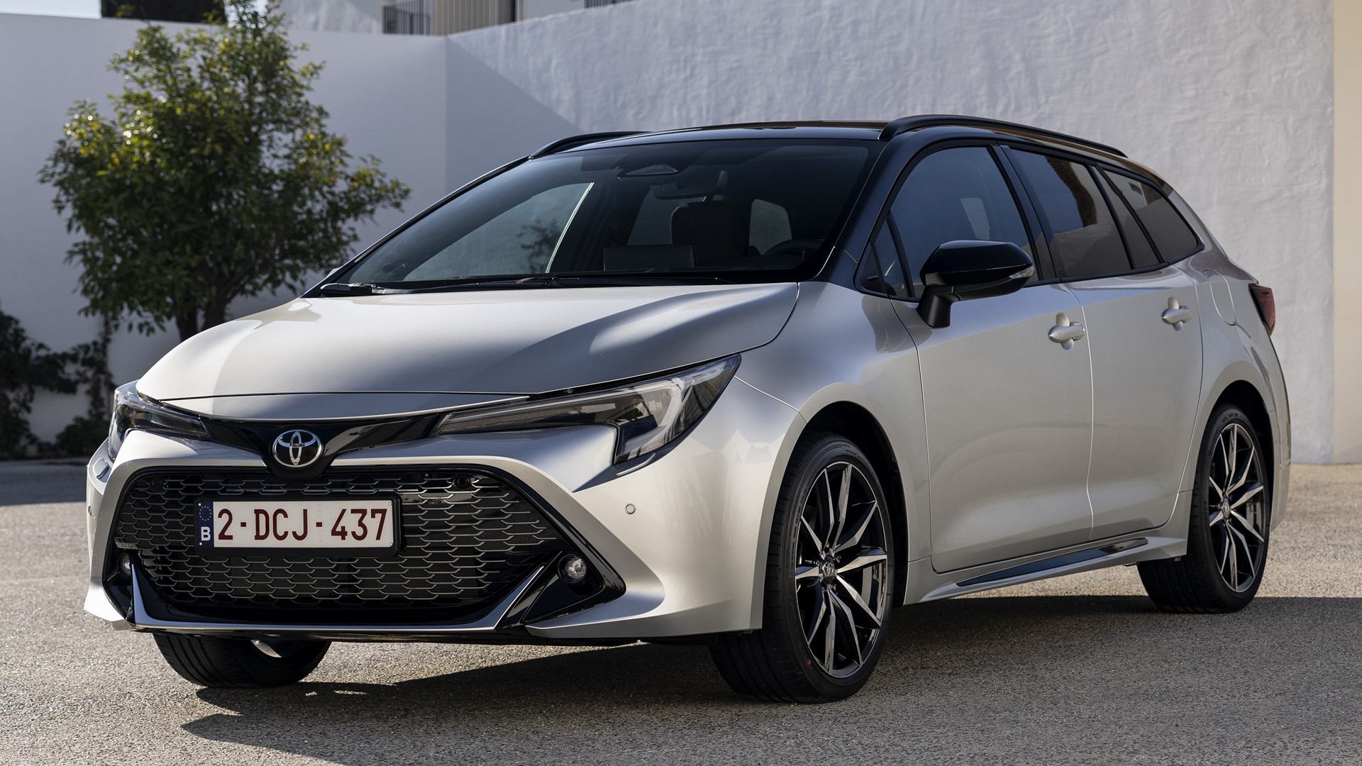2023 Toyota Corolla Hybrid GR Sport Touring Sports - Wallpapers