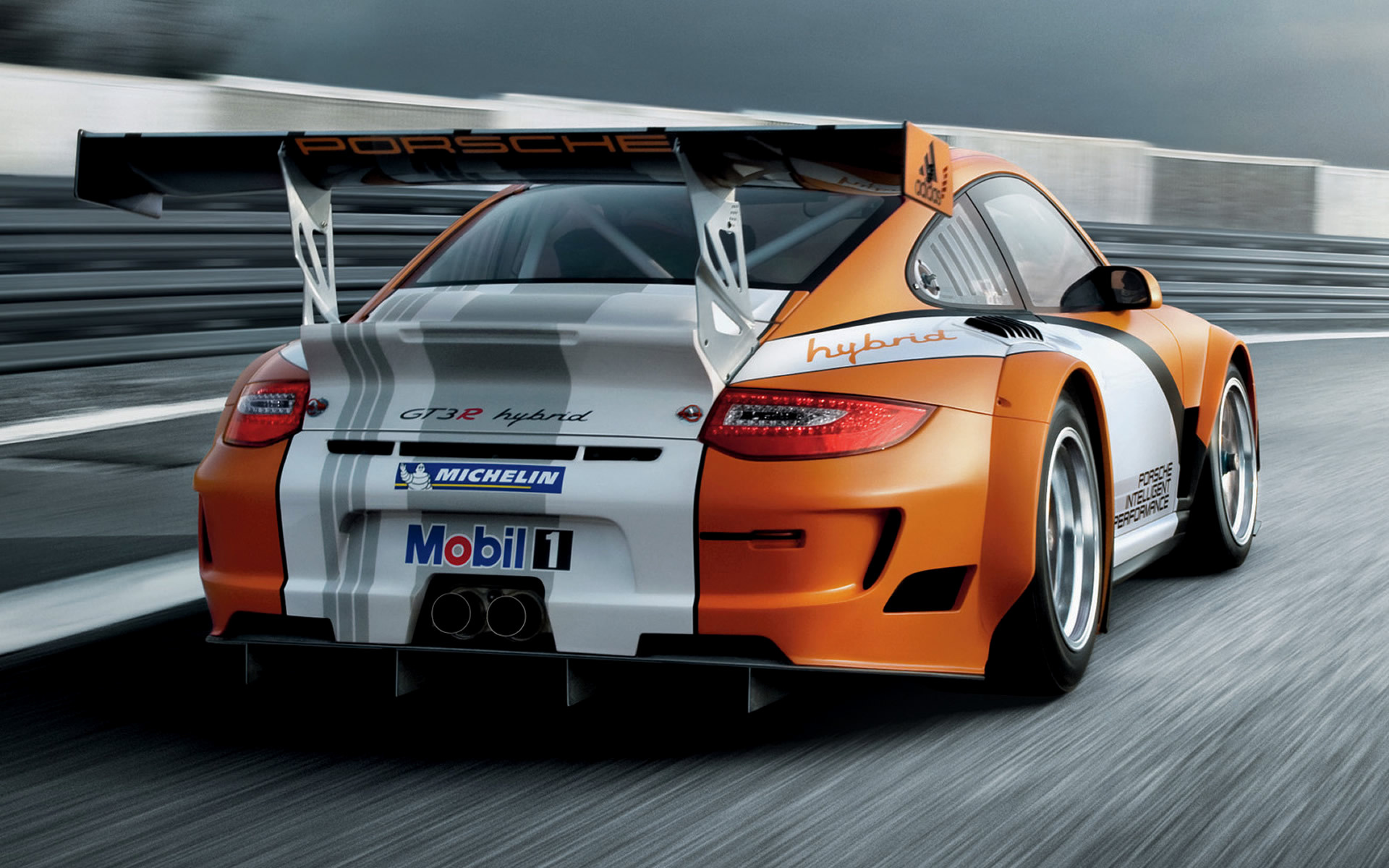 Порше 911 gt3 r Hybrid