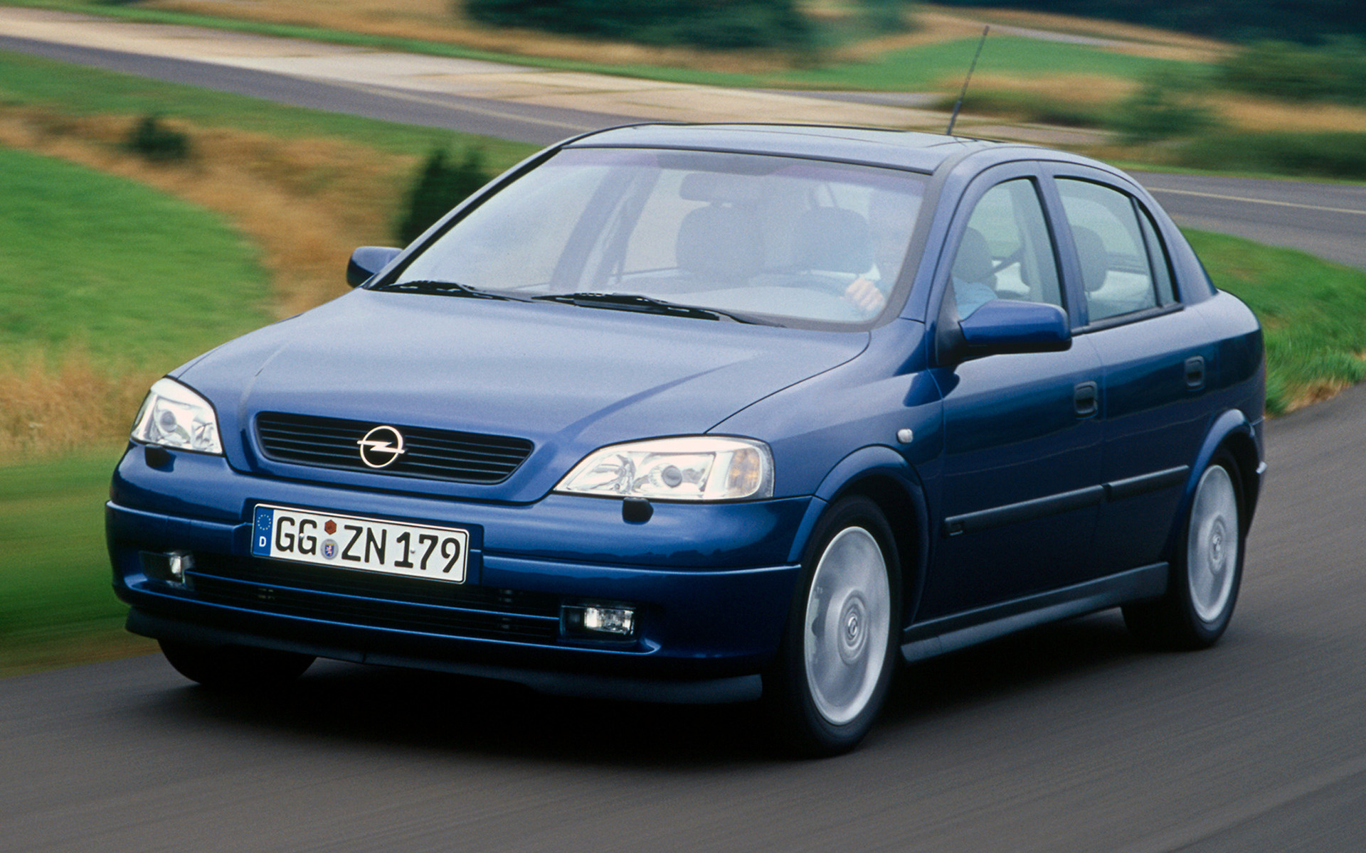 1998 Opel Astra [5-door] - Wallpapers and HD Images | Car Pixel