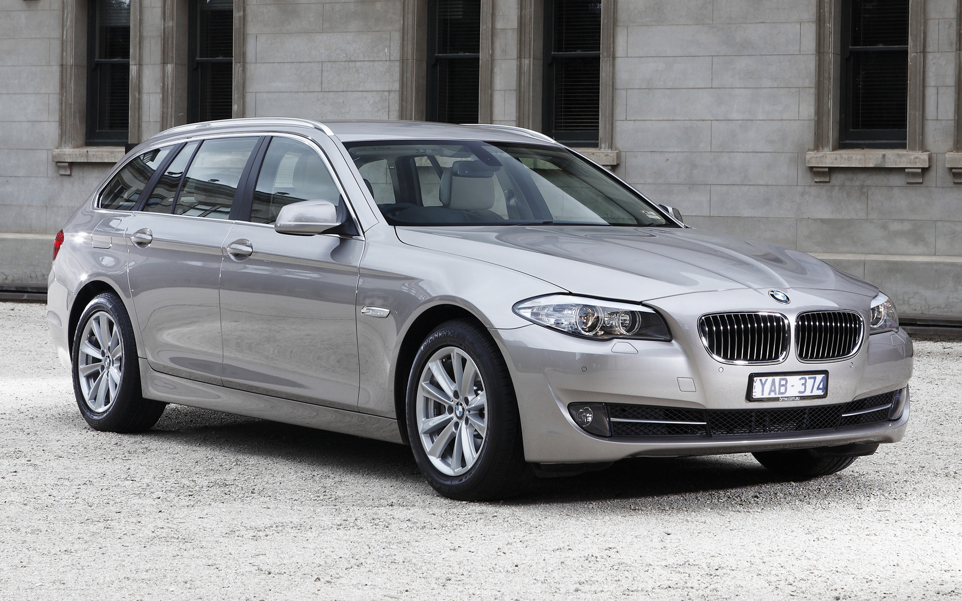 Virus Auto Frank Worthley 2011 BMW 5 Series Touring (AU) - Wallpapers and HD Images | Car Pixel
