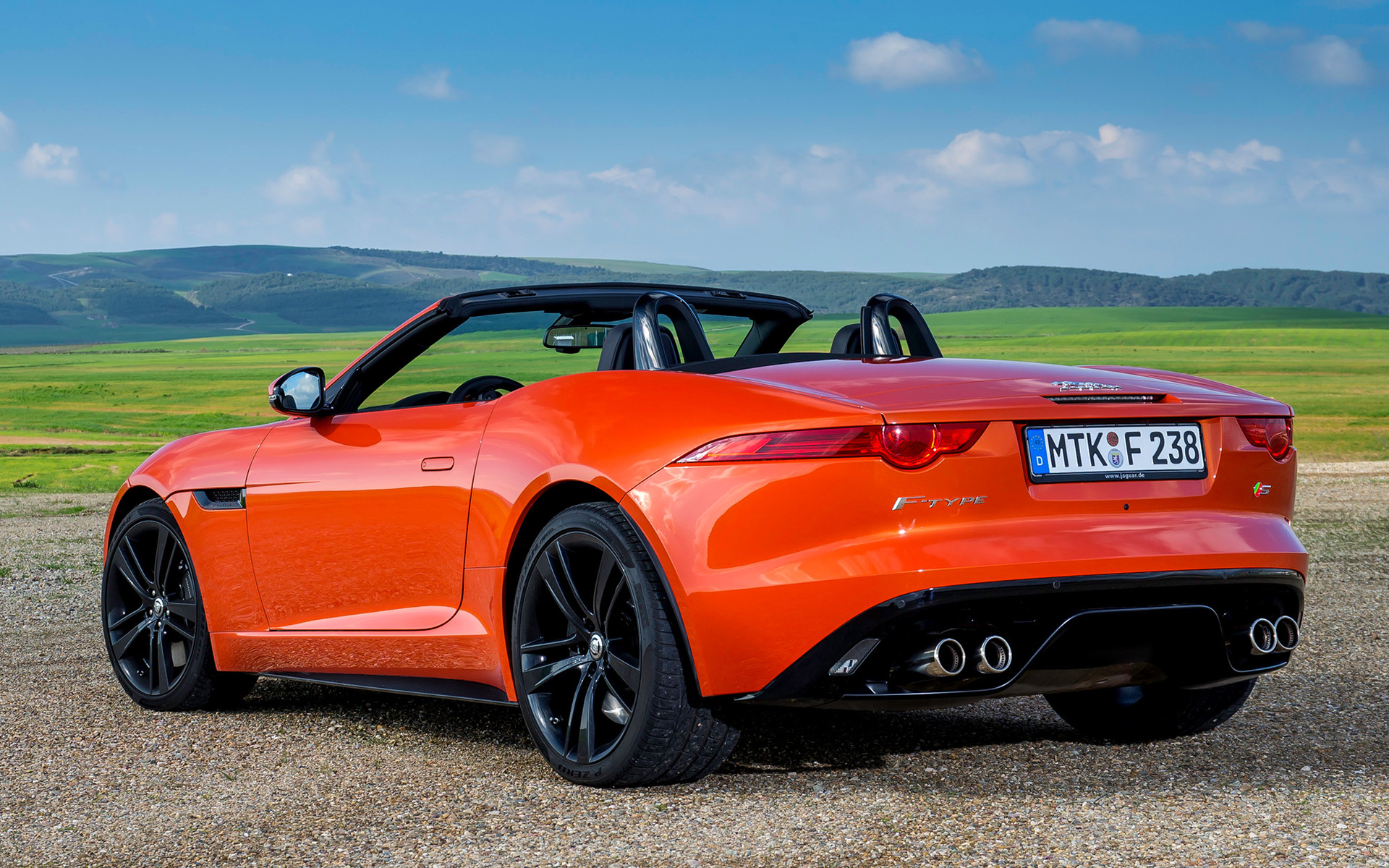 Jaguar f Type s 2013